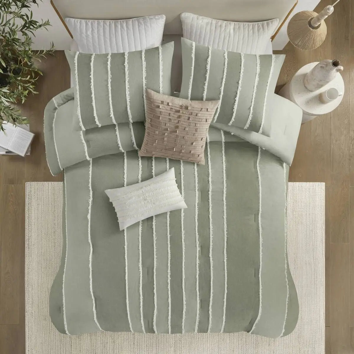 3-Piece Striped Cotton Comforter Set with Floral Patterns