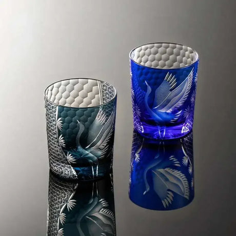 Japanese Hand Engraved Pine Crane Edo Kiriko Crystal High Quality Reusable Shot Glass Wine Brandy Snifter