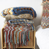 Ethnic Style Knitted Blanket and Pillow Set Wholesale Decorative Striped Cushion and Throw