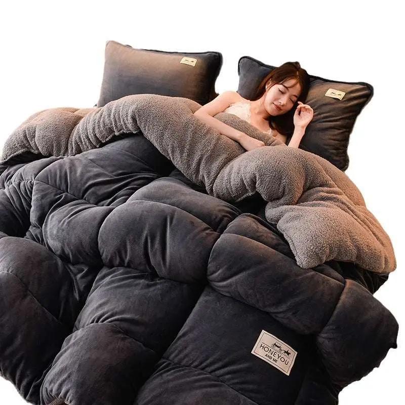 Luxurious Double-sided Velvet Lamb Winter Quilt - Ultimate Comfort and Warmth - Julia M LifeStyles