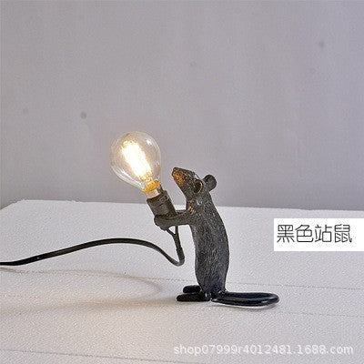 Cross-Border Mouse Table Lamp Nordic Animal Lamp Light Luxury Living Room Bedroom Industrial Style Creative Decoration Mouse Lamp