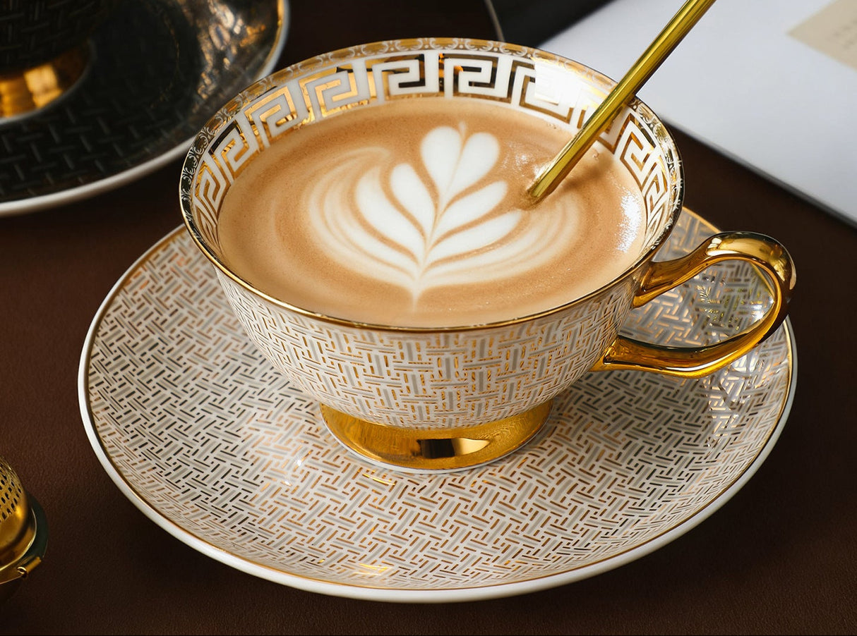 Light Luxury European-Style Ceramic Bone China Coffee Cup and Saucer Set