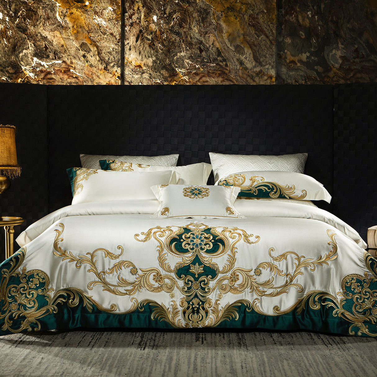 Luxurious European-Style 100-Count Silk Cotton Satin Brocade Embroidered Four-Piece Set of High-End Palace-Style Villa Bedding