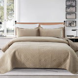 Fleece-Lined Quilted Bed Cover Set for Cozy Elegance