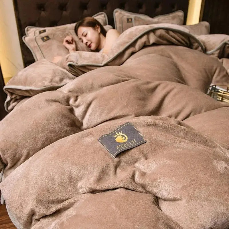 Luxurious Milk Fiber 4-Piece Flannel Bedding Set for Winter Julia M LifeStyles
