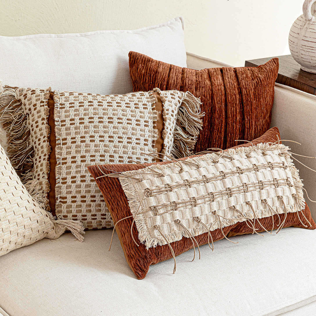 High-End Mid-Century Style Orange Coffee Color Sofa Pillow Designer Cushion Natural Wabi-Sabi Style Model Room Cushion Lumbar Pillow