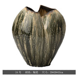 Hand-Painted Ceramic Vase – Wabi-Sabi Inspired Decorative Flower Vessel for the Home
