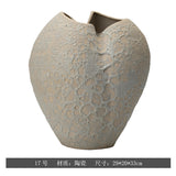 Hand-Painted Ceramic Vase – Wabi-Sabi Inspired Decorative Flower Vessel for the Home