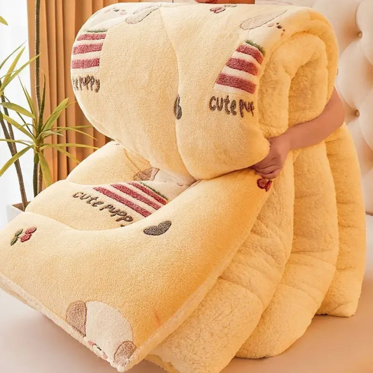 Sumptuous Lamb Wool Cotton Quilt Blanket for Year-Round Comfort Julia M LifeStyles