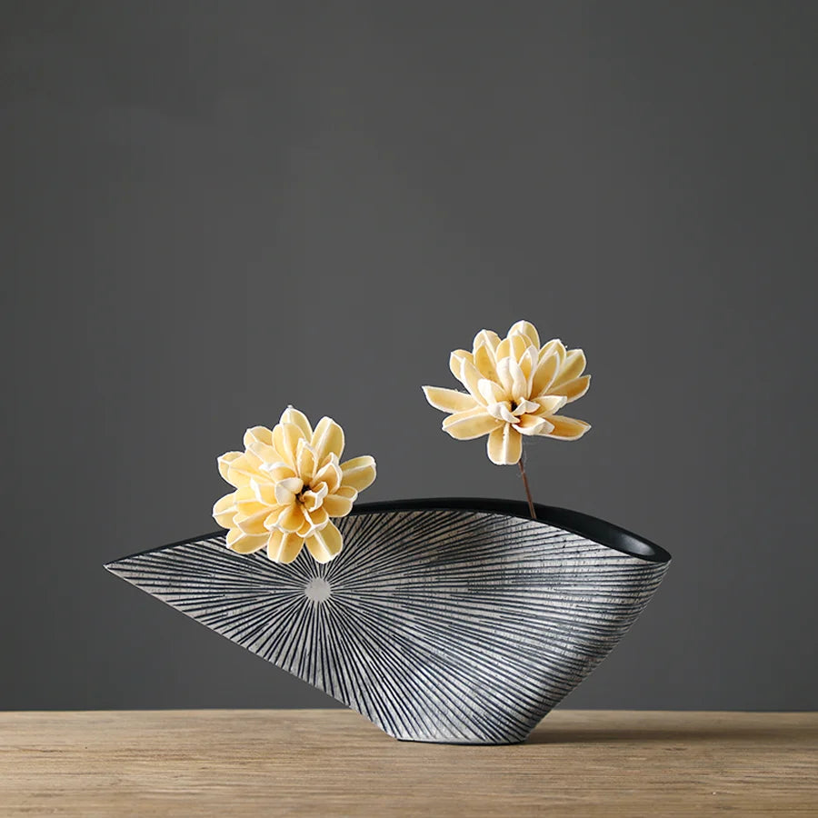 Atelier Form Sculptural Resin Vase | Modern Decorative Accent