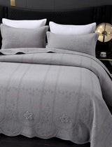 JULIA 3 Pieces Solid Color Embroidered Quilt Set