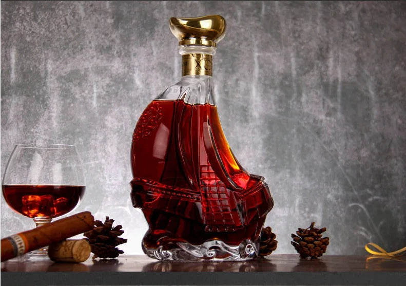 Grape Beer Container Whiskey Decanter with Lid
