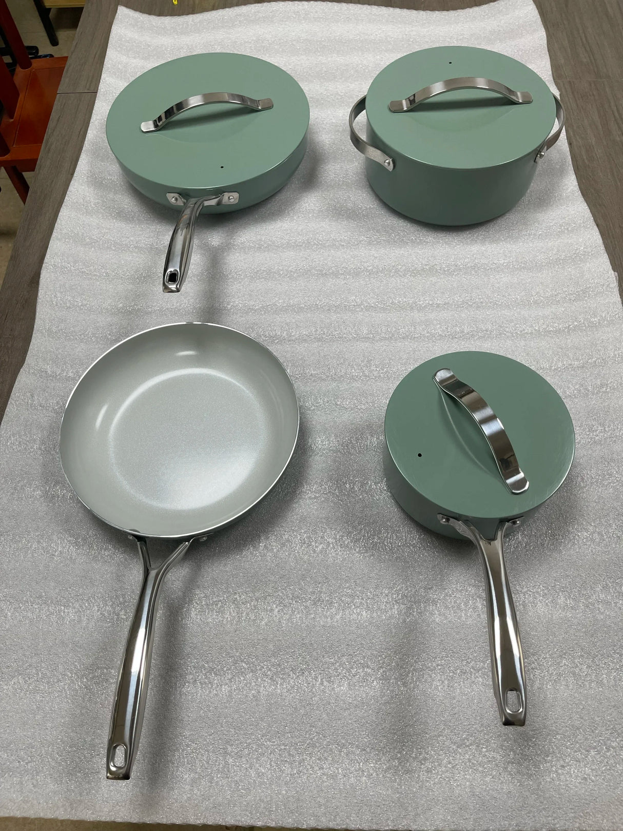 Carawayhome Nonstick Ceramic Cookware Set - Oven Safe & Easy Cleanup