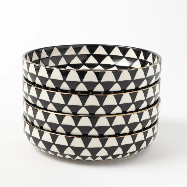 Medallion 4-Pack Ceramic Low Bowls Black and White,  ramen bowl,  ceramic bowl,  noodle bowl, bowl set Julia M LifeStyles