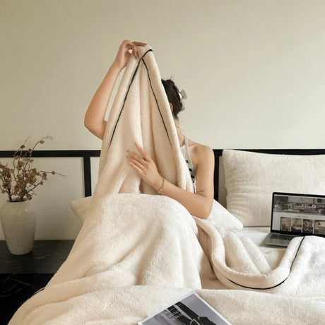 Plush Warm Winter Blanket A Grade Coral Fleece Flannel Soft Thick Bed Blankets for Sofa Single Double Couple Furry Bedspread Julia M LifeStyles