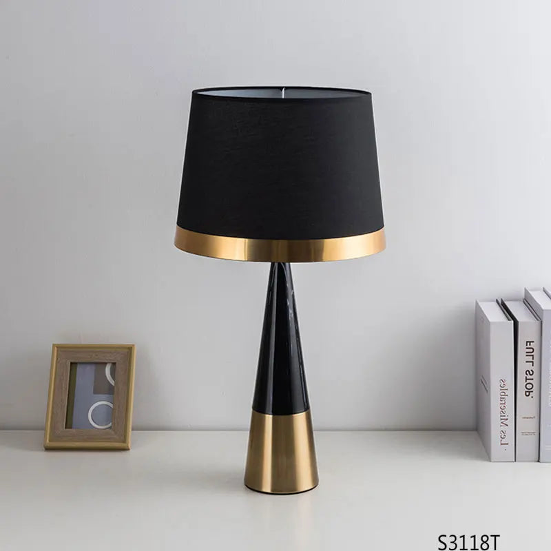 Metal Bedroom Bedside Lamp Modern Simple Cloth Cover Decorative Desk Lamp Nordic Hotel Living Room Office Reading Lamp