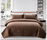 Fleece-Lined Quilted Bed Cover Set for Cozy Elegance