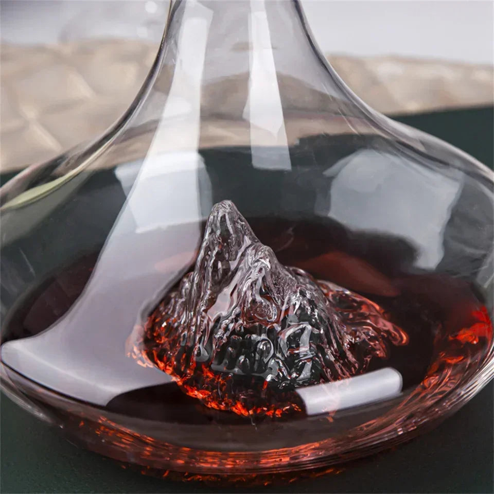 2000ml Crystal Glass Wine Decanter - Elegant Quick Dispenser for Reds and Whiskey Julia M LifeStyles