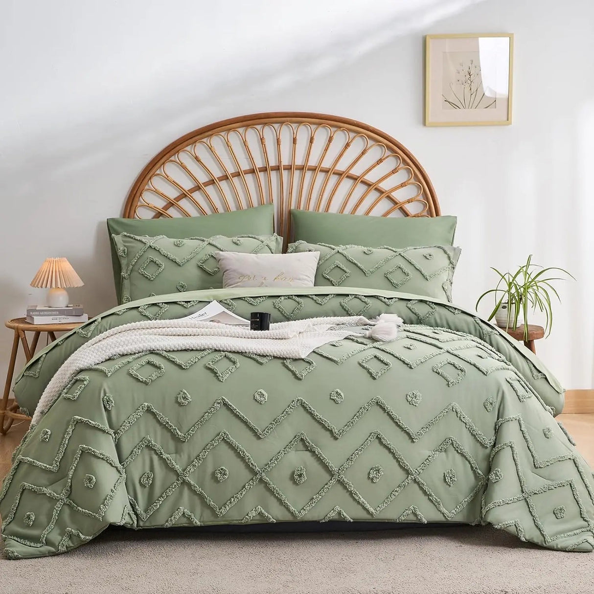 7 Pcs solid color tufted quilt set, microfiber soft and lightweight, durable and easy to wash bedding set , for all seasons Julia M LifeStyles