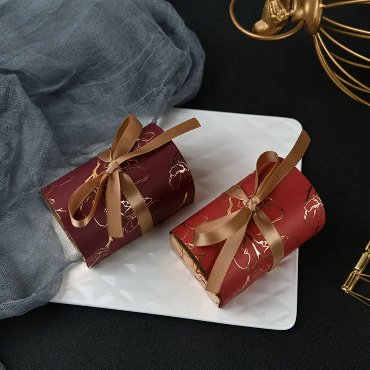 Creative Chocolate Boxes Wedding Favors and Gifts Box - Customizable