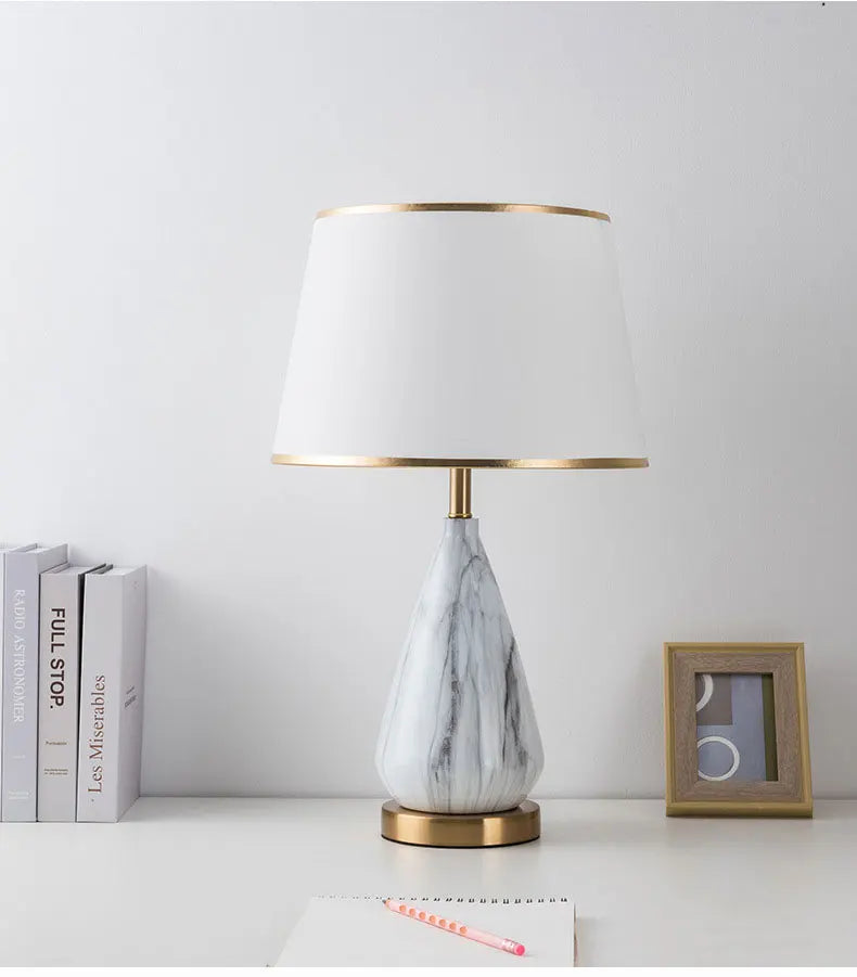 Metal Bedroom Bedside Lamp Modern Simple Cloth Cover Decorative Desk Lamp Nordic Hotel Living Room Office Reading Lamp