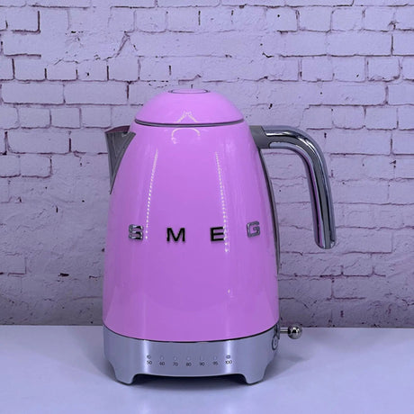 Smeg50's Retro 7-cup Electric Kettle European standard Italian  G retro electric kettle to make tea at 7 temperatures for home gifts Julia M LifeStyles