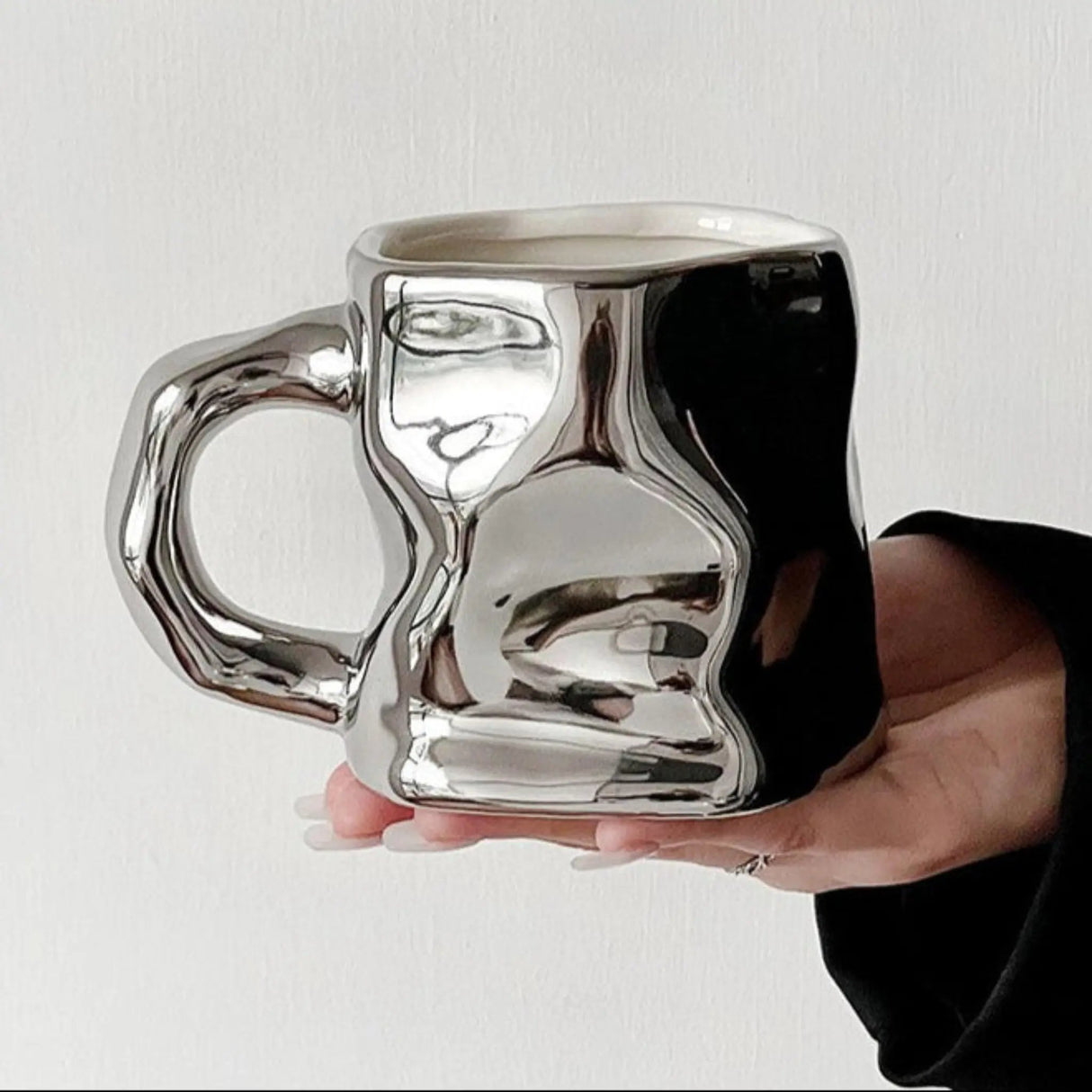 Twist Design Ceramic Couple Mugs - Perfect for Coffee Lovers - Julia M LifeStyles