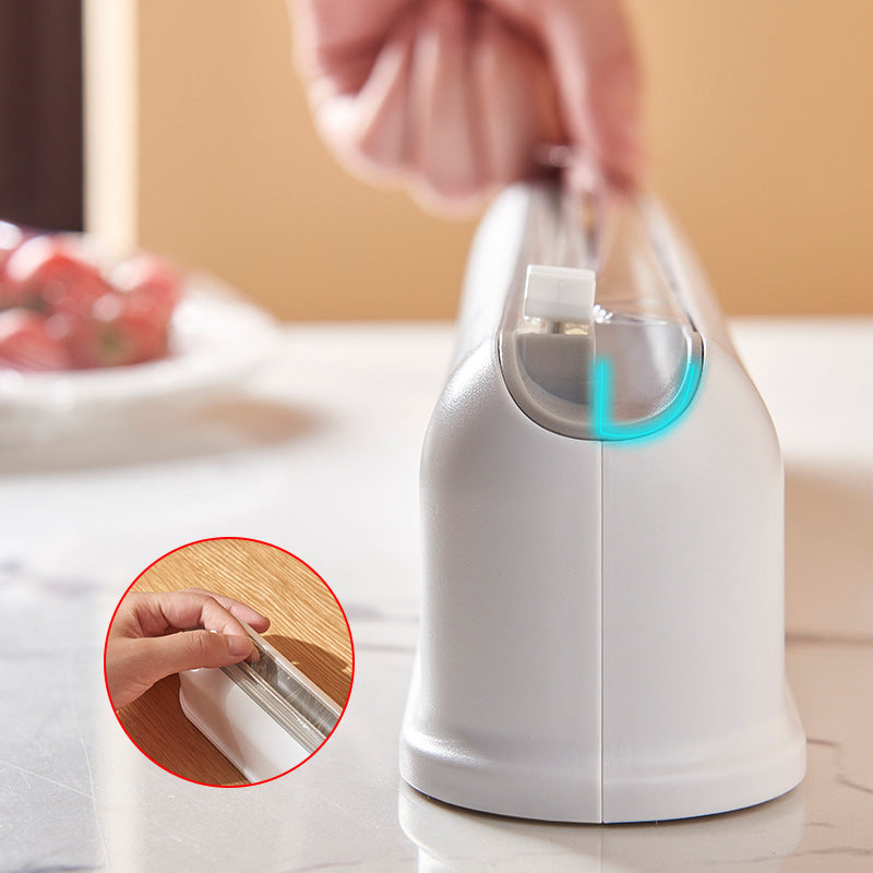 Elegant Cling Film Suction Cup Wall-Mounted Cutter with Free Plastic Wrap
