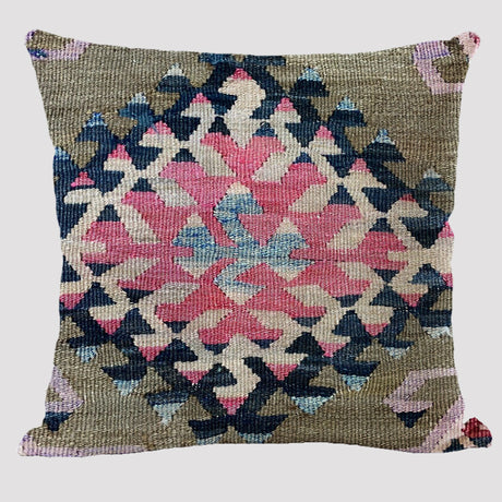 Bohemian Elegance: Linen Pillowcase in Ethnic Style