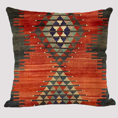 Bohemian Elegance: Linen Pillowcase in Ethnic Style