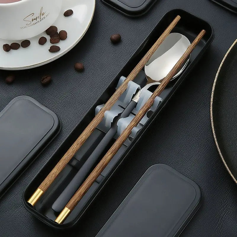 Several treasures Portable Wooden Three-Piece Tableware Kit 🥢🍴 - Julia M LifeStyles