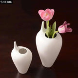 Elegant White Ceramic Vase - Julia M LifeStyles