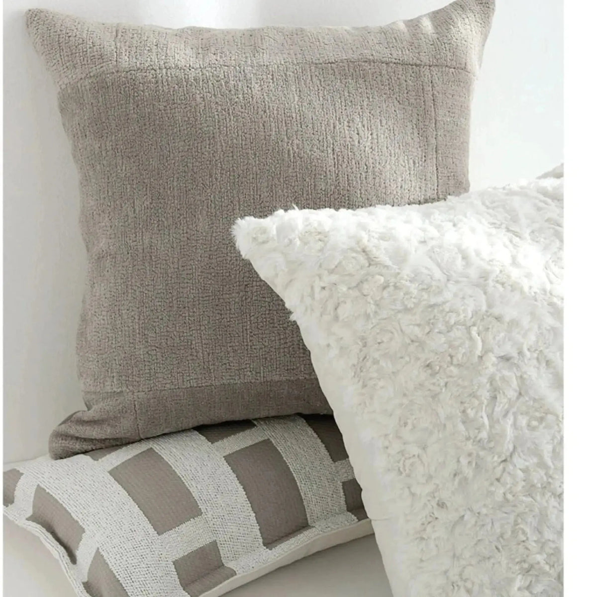 Modern Minimalist Gray Geometric Jacquard Pillow Cover - Julia M LifeStyles