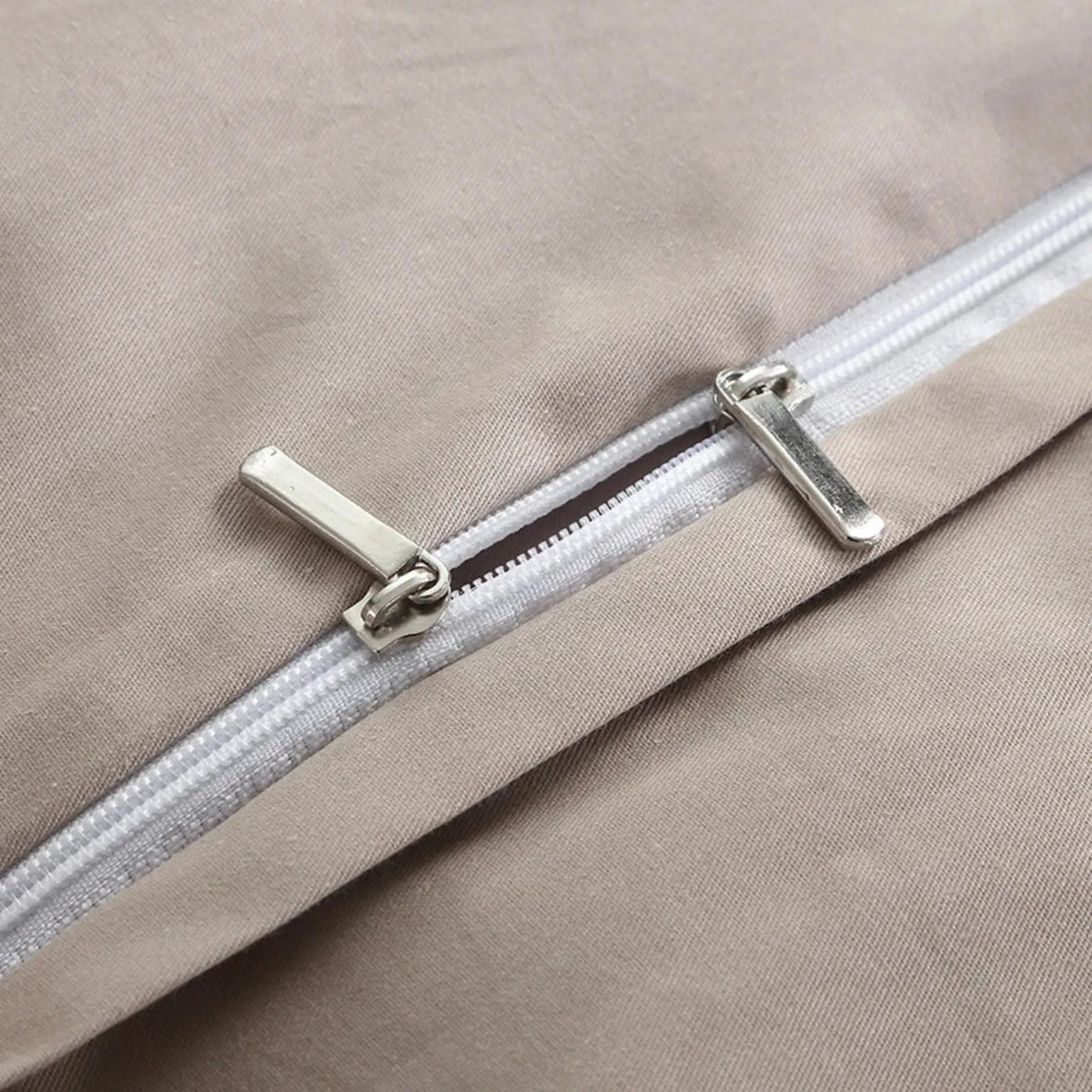 Luxury Wine Red Tencel Cotton Bedding Set with Duvet Cover and Pillowcases - Julia M LifeStyles