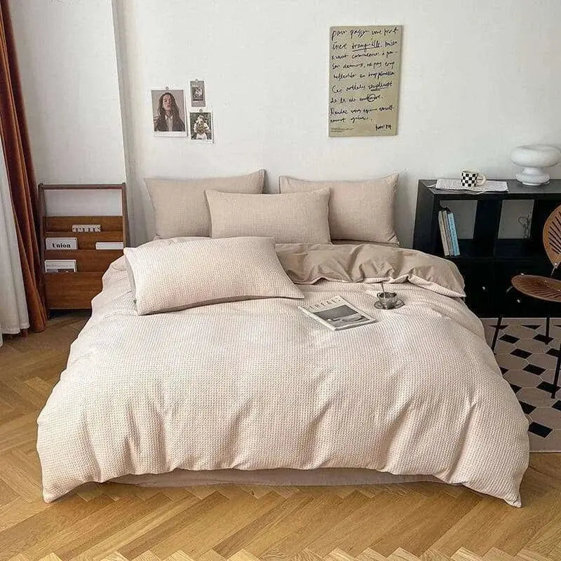 Luxurious Winter Bliss Cotton Bedding Set - Julia M LifeStyles