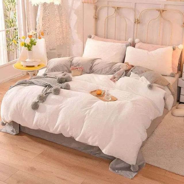 Cozy Geometric Plush Bedding Set - Julia M LifeStyles