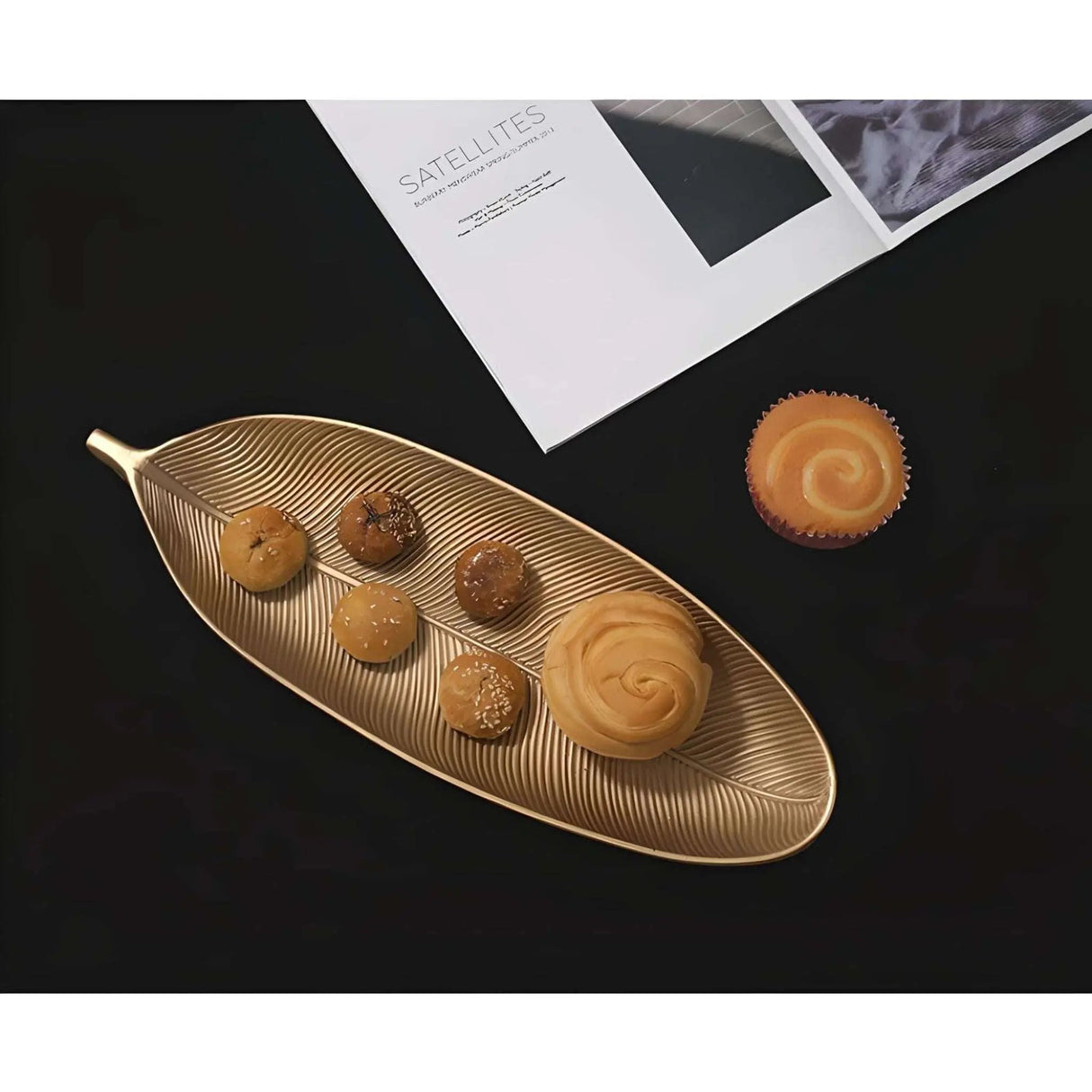 Golden Pineapple Leaf Serving Tray - Versatile Nordic Decor Organizer - Julia M LifeStyles