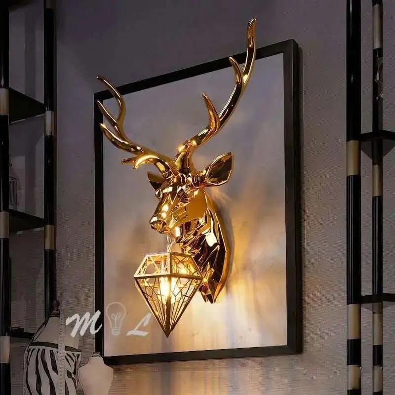 Moderní nástěnná lampa Paroh
