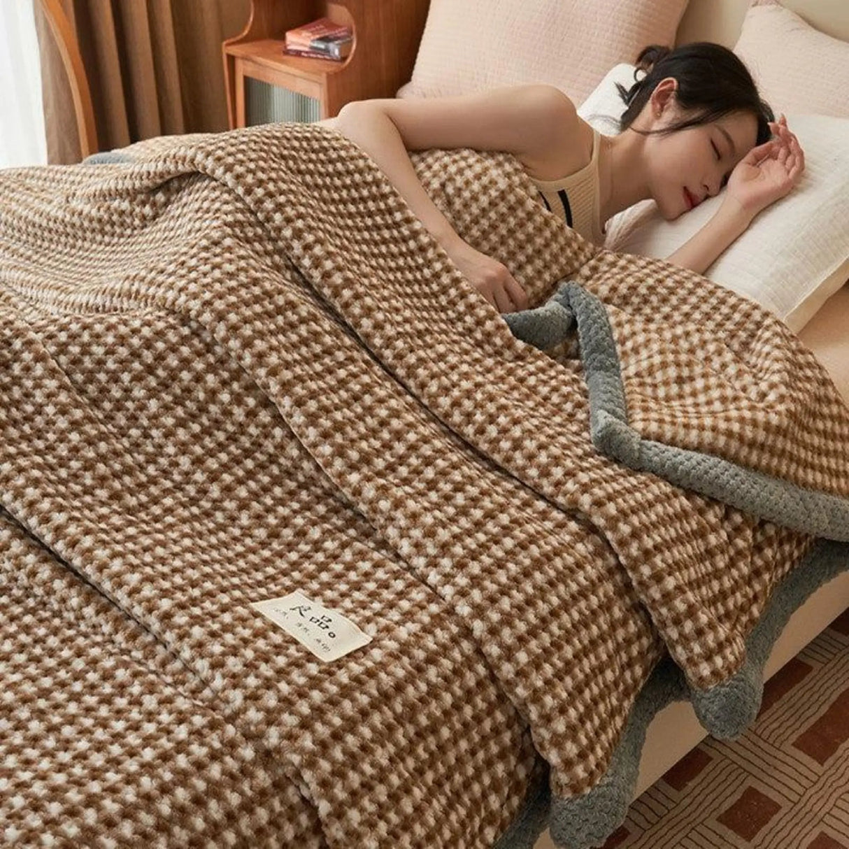 Grace Beanie Coral Fleece Winter Blanket for Cozy Comfort - Julia M LifeStyles