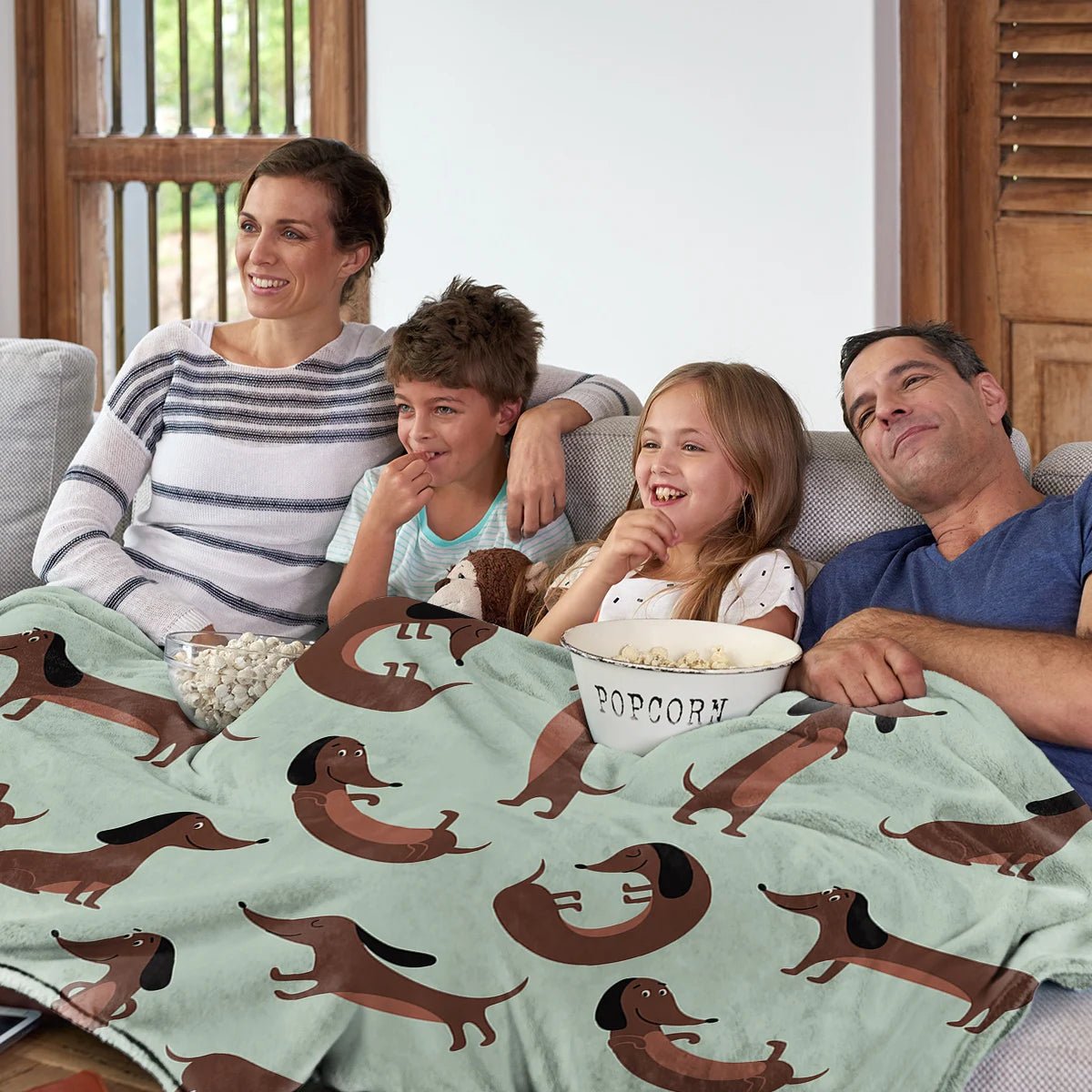 The Dachshund Pose Blanket Printed Throw Blanket Plush Fluffy Flannel Fleece Blanket Soft Throws for Sofa Couch and Bed - Julia M LifeStyles